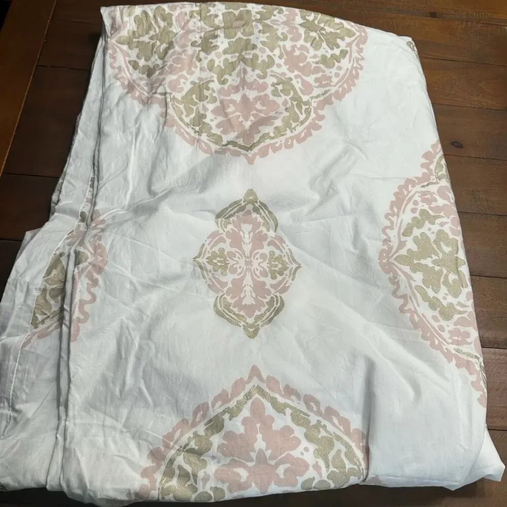 Pottery Barn Dorm Gold Pink Medallion Duvet Cover Twin